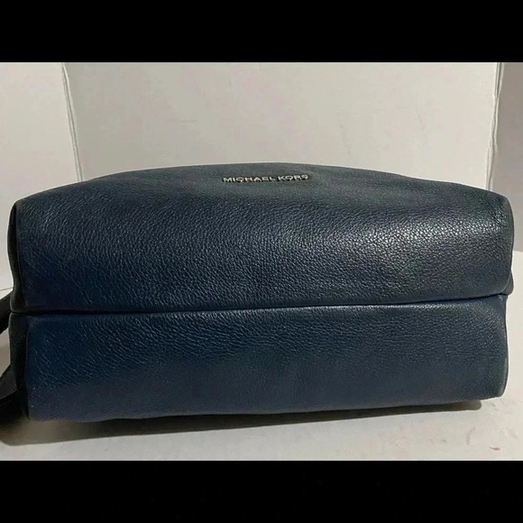 Michael kors navy blue leather satchel handbag - Picture 6 of 16